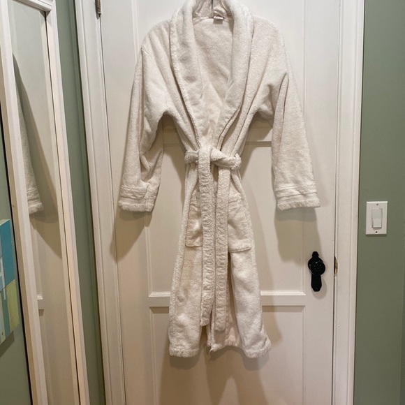 Frette Intimates & Sleepwear Frette White Terry Cloth Robe Poshmark